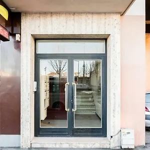 Lp Anne Apartment