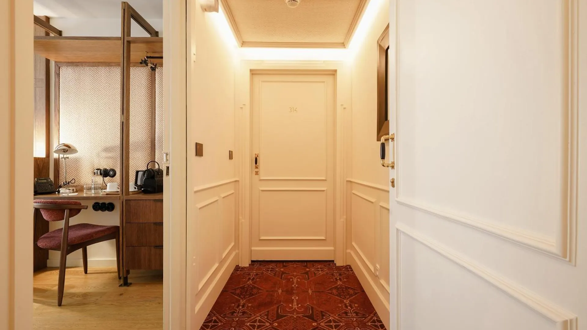 Hotel Pulitzer Paris 4*,  France